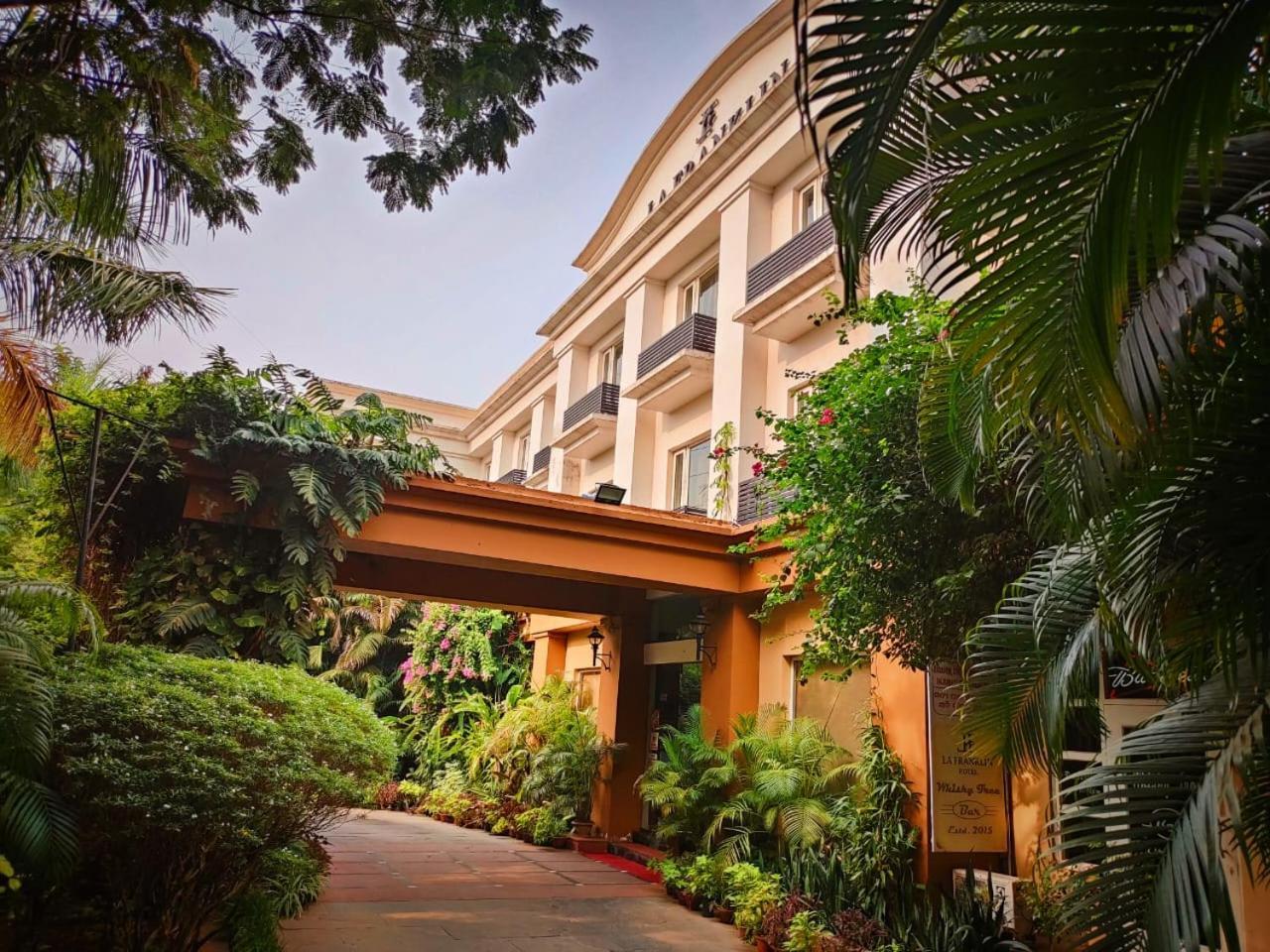 La Franklin Hotel Bhuvanéšvar Exteriér fotografie